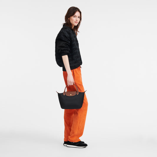 wearing LONGCHAMP LE PLIAGE ORIGINAL S HANDBAG BLACK L1621089001