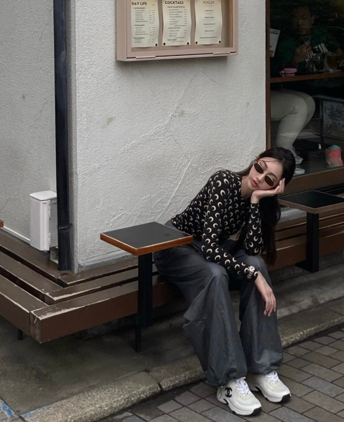 chi tiết áo MARINE SERRE MOON PRINTED JERSEY SECOND SKIN CREWNECK TOP BLACK WTS006CJER0001IT99