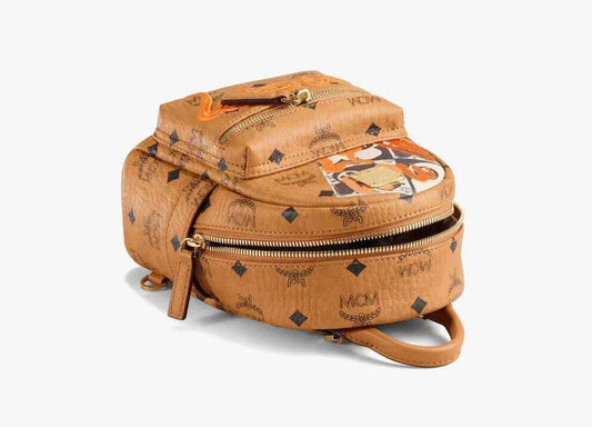 chi tiết MCM MINI STARK BEBE BOO IN BERLIN BEAR VISETOS COATED CANVAS BACKPACK