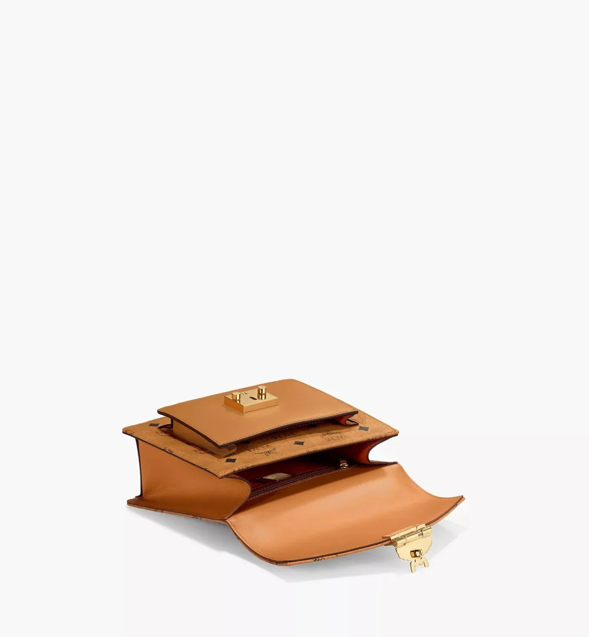 chi tiết túi MCM SMALL TRACY SATCHEL IN COGNAC VISETOS MWEAAPA02CO001
