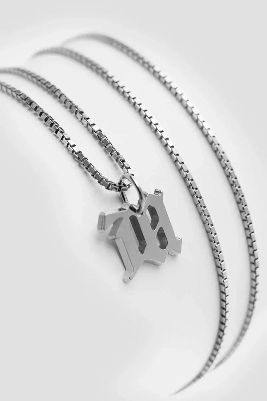 chi tiết MISBHV SILVER THE M NECKLACE 4021A020