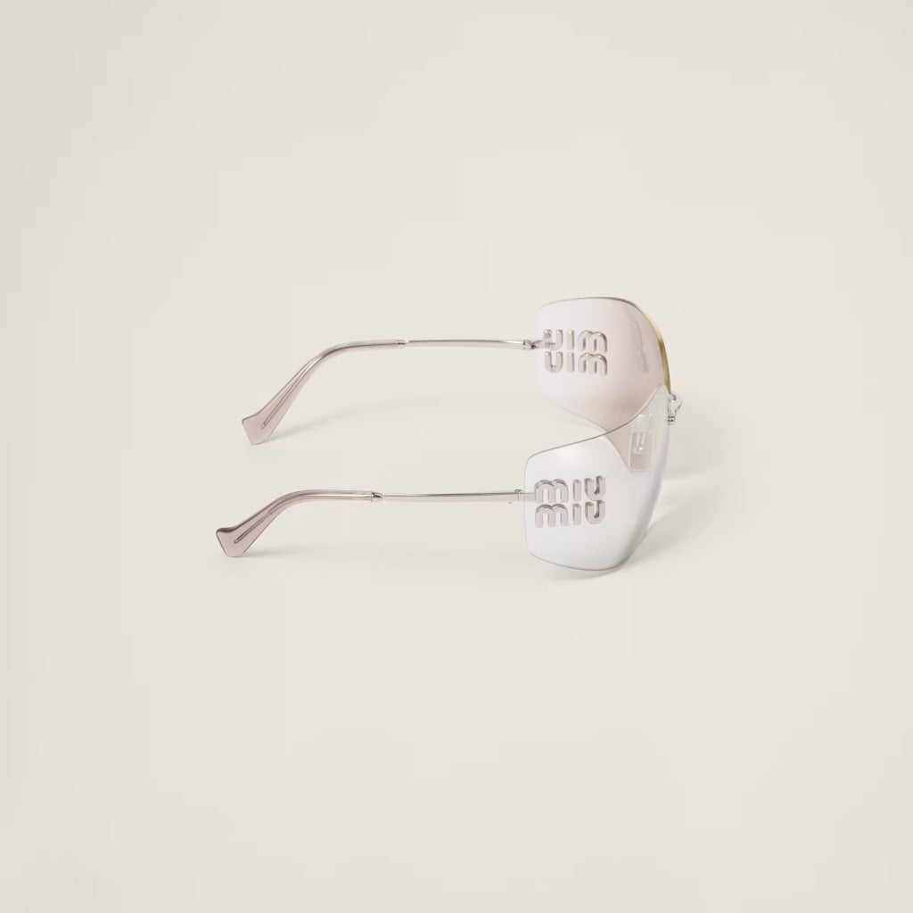 mặt ngang kính MIU MIU 0MU 54YS 1BC10F SUNGLASSES LIGHT GOLD LENSES authentic tại BlankRoom Việt Nam