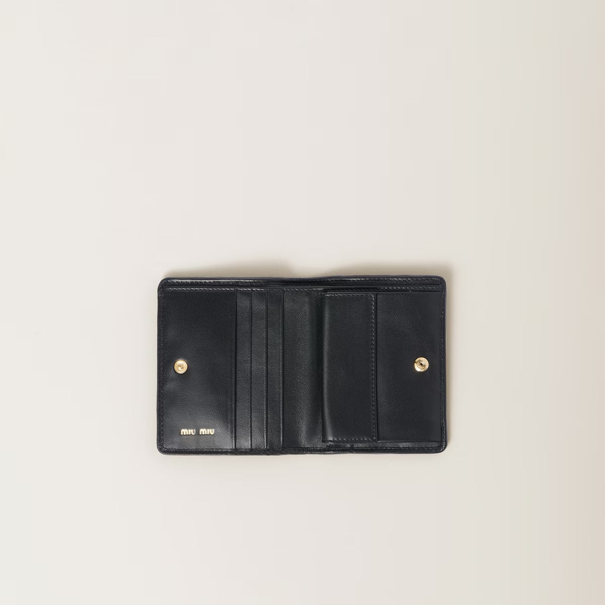 mặt trong ví MIU MIU BLACK SMALL MATELASSÉ NAPPA LEATHER WALLET 5MV204_2FPP_F0002