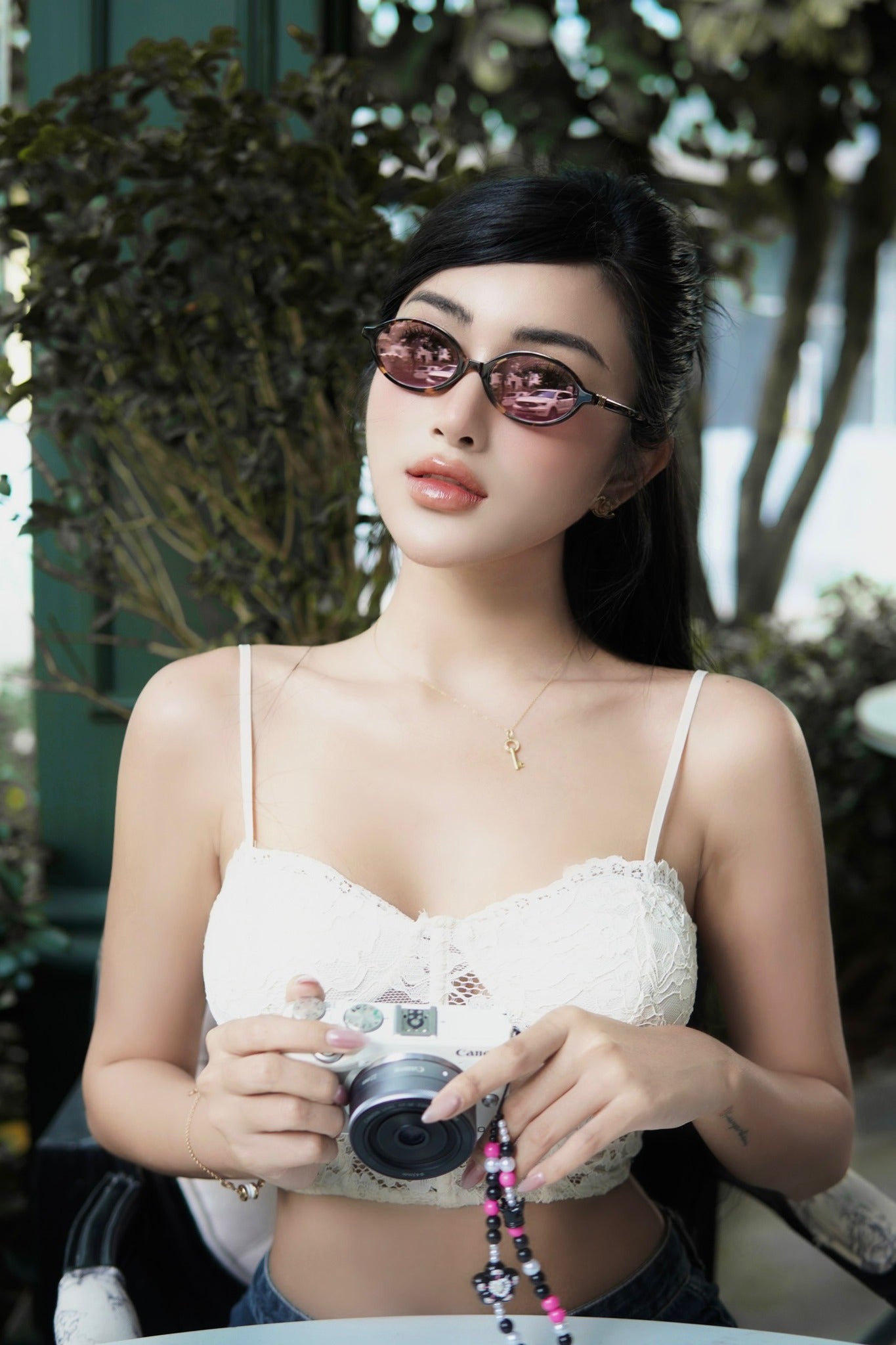 tổng thể kính
