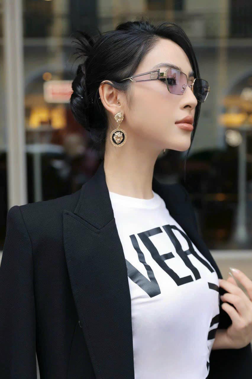 tổng thể kính