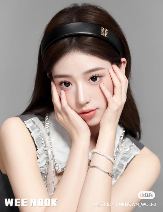 mẫu mang MIU MIU PATENT LEATHER HEADBAND BLACK 5IH025_069_F0002