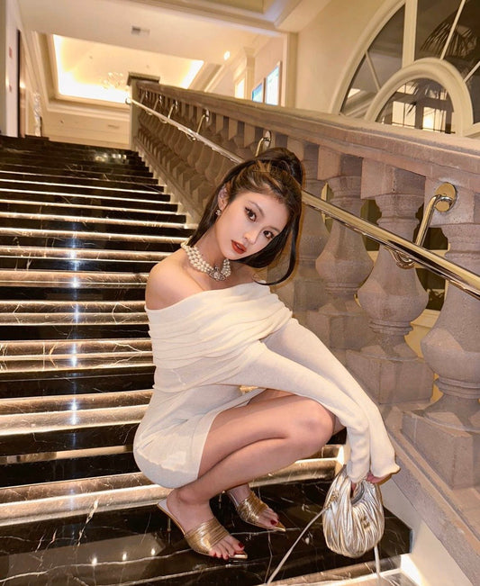 wearing MIU MIU WANDER MATELASSÉ NAPPA LEATHER HOBO MINI BAG IN PYRITE 5BP078 N88 F0846