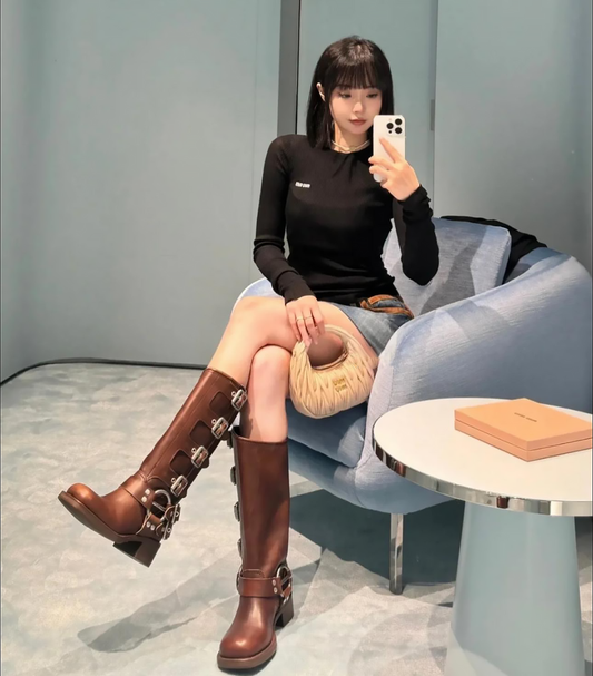 wearing MIU MIU WANDER MATELASSÉ NAPPA LEATHER HOBO MINI-BAG POWDER PINK 5BP078 N88 F0236