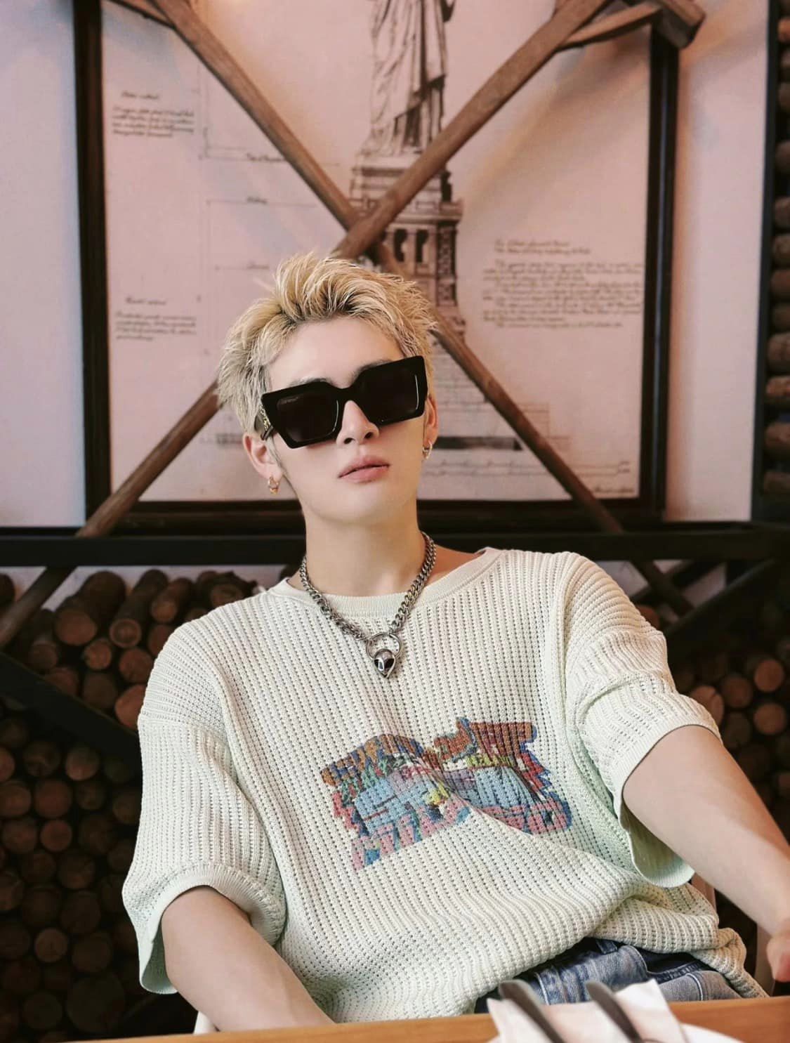 nam đeo kính OFF-WHITE BLACK CATALINA SUNGLASSES OERI003Y21PLA0011007