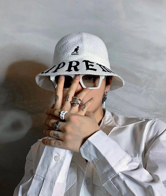 mẫu đeo kính OFF-WHITE WHITE VIRGIL SUNGLASSES