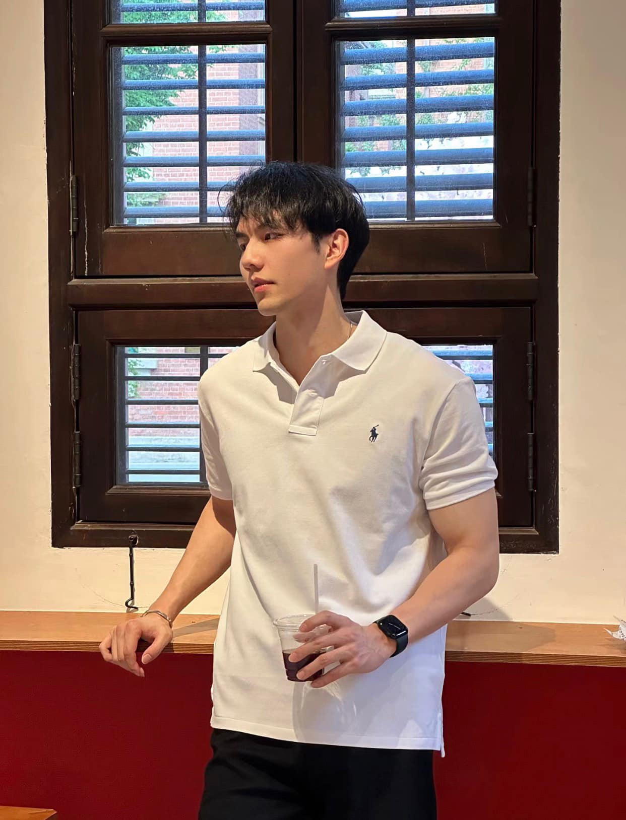 nam mặc áo POLO RALPH LAUREN WHITE ICONIC MESH POLO SHIRT 710666007001