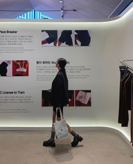 mẫu mang PRADA MONOLITH FOAM RUBBER SANDALS IN BLACK 1X853M_3LKK_F0002_F_055