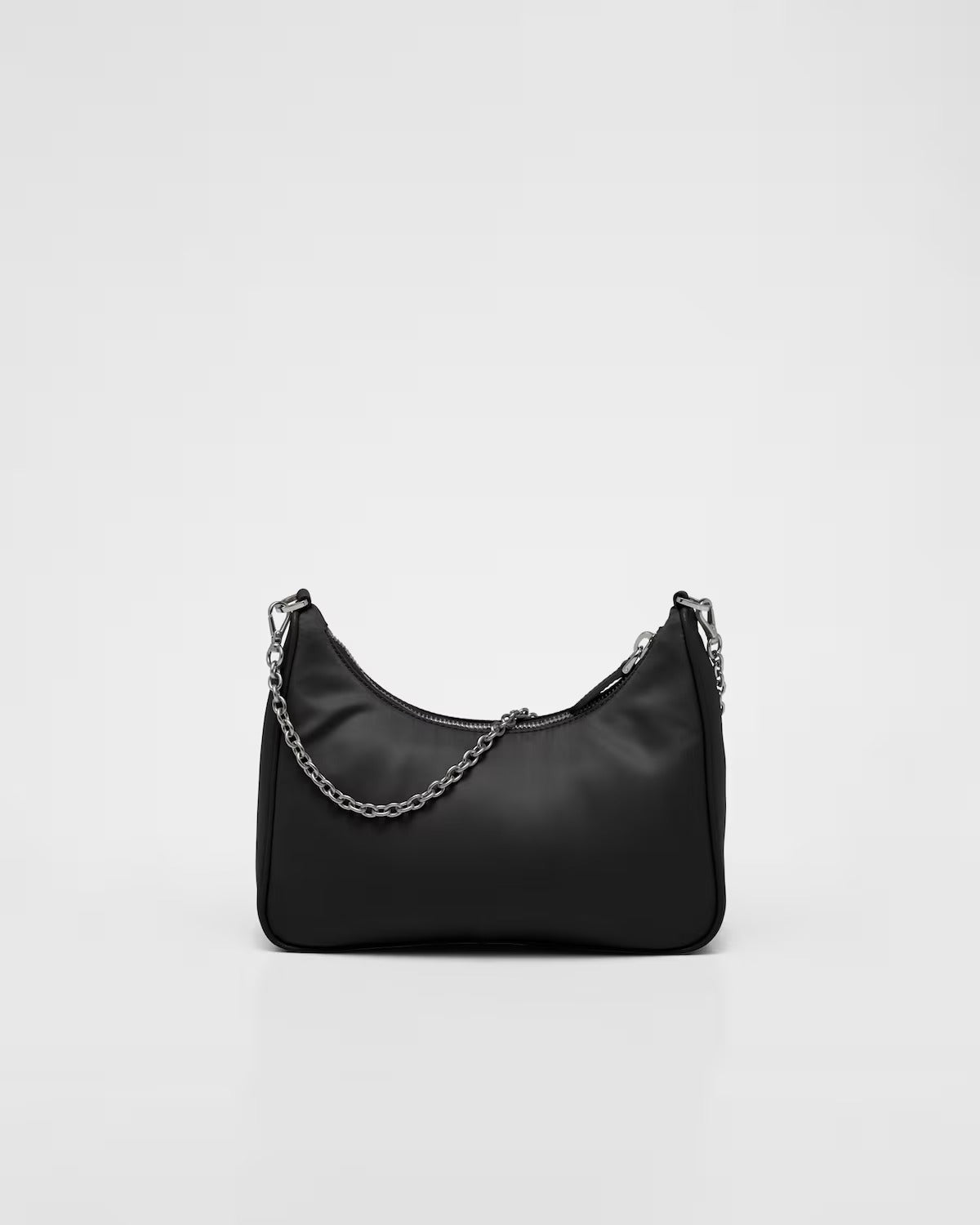 mặt sau túi PRADA RE-EDITION 2005 RE-NYLON MULTI BAG 1BH204_R064_F0002_V_V9L authentic tại blankroom việt nam