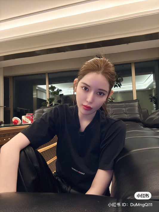 mẫu mang áo SAINT LAURENT RIVE GAUCHE BLACK T-SHIRT 460876YB2DQ1000 Authentic