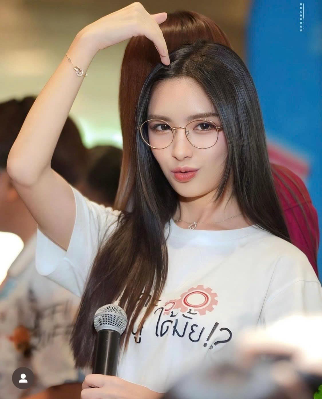 nữ đeo kính SAINT LAURENT SL 555 OPT 003 ROUND EYEGLASSES