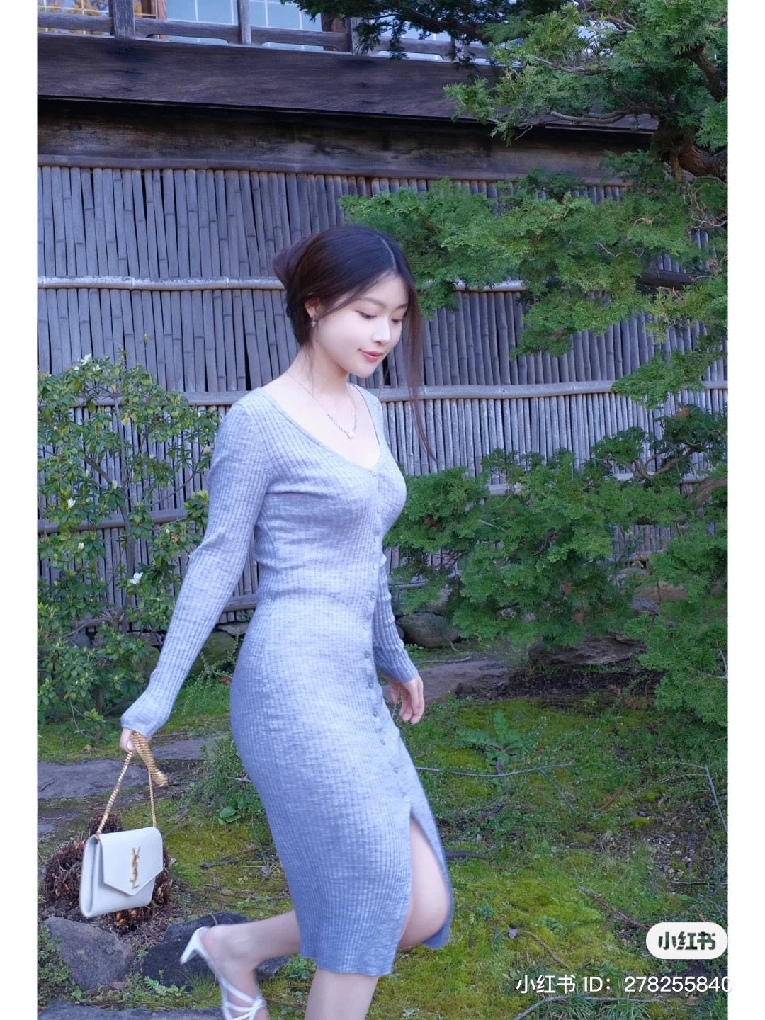 wearing SAINT LAURENT UPTOWN CHAIN WALLET IN GRAIN DE POUDRE EMBOSSED LEATHER 6077881GF0J9207
