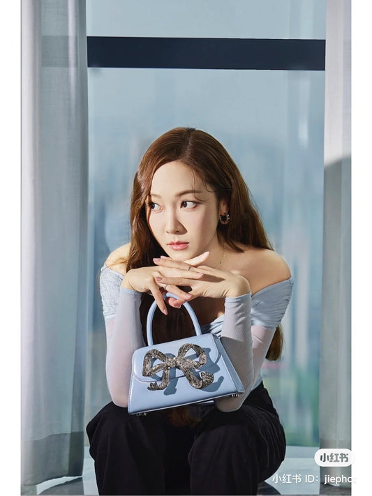 mẫu mang túi SELF-PORTRAIT THE BOW MINI IN BLUE WITH DIAMANTÉ AW22-303