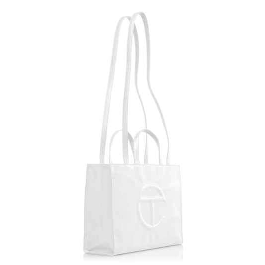 tổng thể túi TELFAR MEDIUM SHOPPING BAG WHITE
