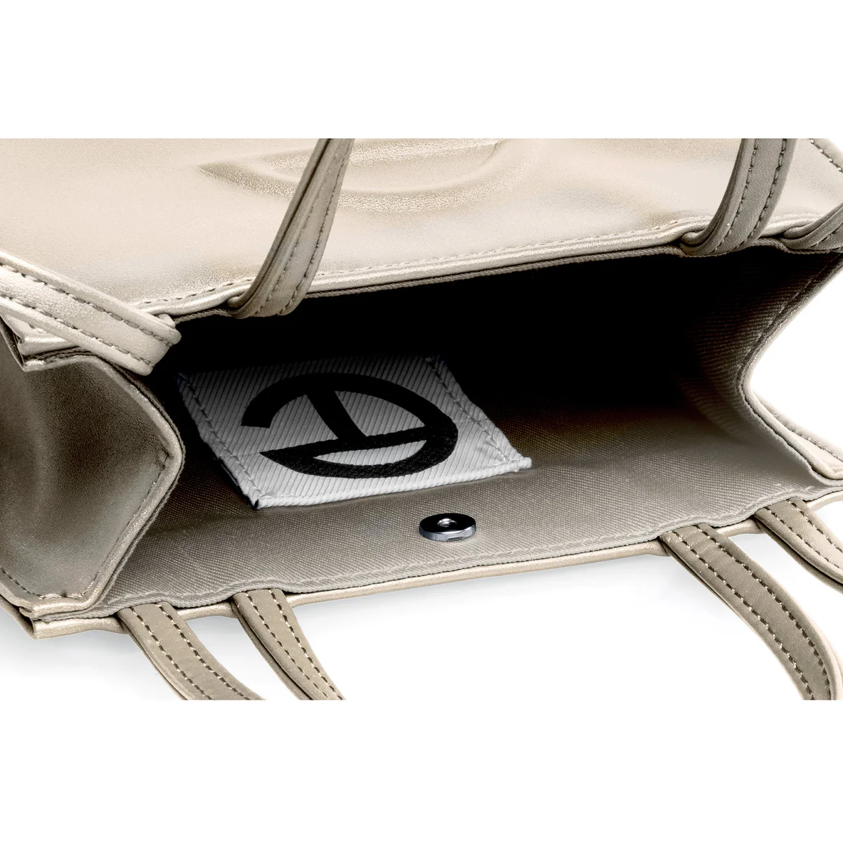 chi tiết túi TELFAR SMALL SHOPPING BAG GOLD