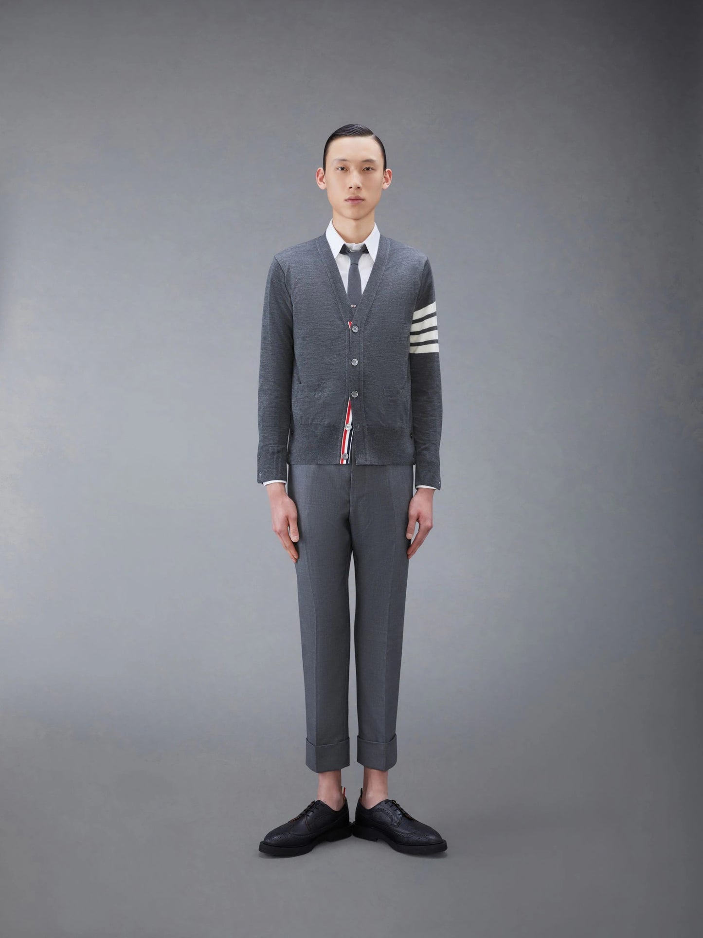 áo THOM BROWNE DARK GREY WOOL CLASSIC V-NECK CARDIGAN MKC002A-Y1014-022
