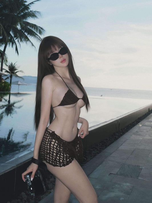 wearing CELINE TRIOMPHE 01 SUNGLASSES IN ACETATE BLACK/BLACK 4S194CPLB.38BL