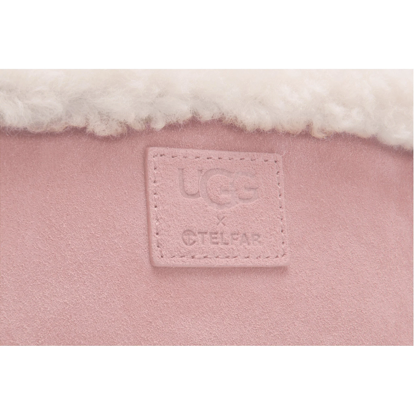 logo túi UGG x TELFAR SMALL SHOPPER PINK