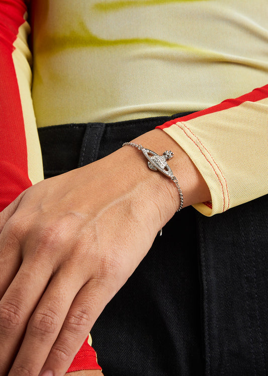 mẫu mang VIVIENNE WESTWOOD MINI BAS RELIEF CHAIN BRACELET 61020051-02p116-cn