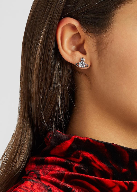 wearing Vivienne Westwood Reina Earrings Silver 8050889140573 62010070-02P102