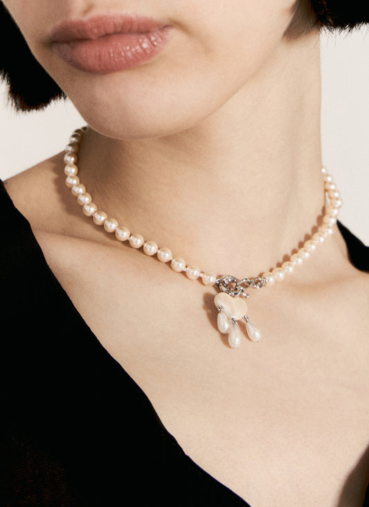 wearing Vivienne Westwood Sheryl Pearl Necklace Silver 6301012B-02P103