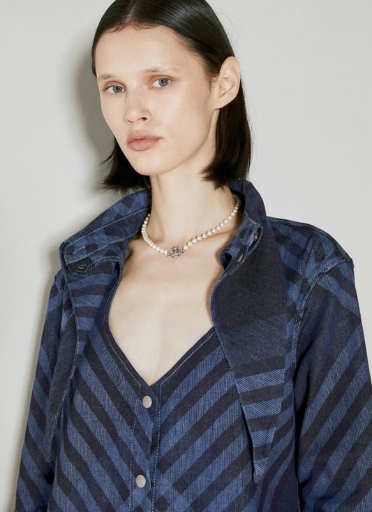 wearing Vivienne Westwood Silver Kitty Pearl Necklace Pacific Opal 6301011O_02P578 8053195077113