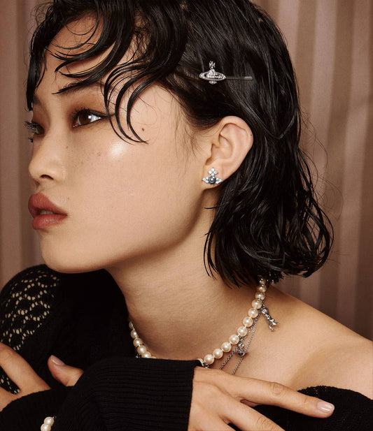 wearing Vivienne Westwood Silver Mini Bas Relief Bobby Pin 8050889857709 6703000U_02P116