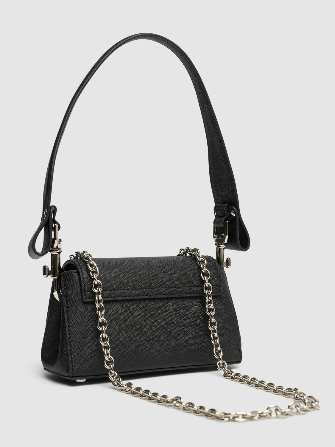 mặt sau lưng túi