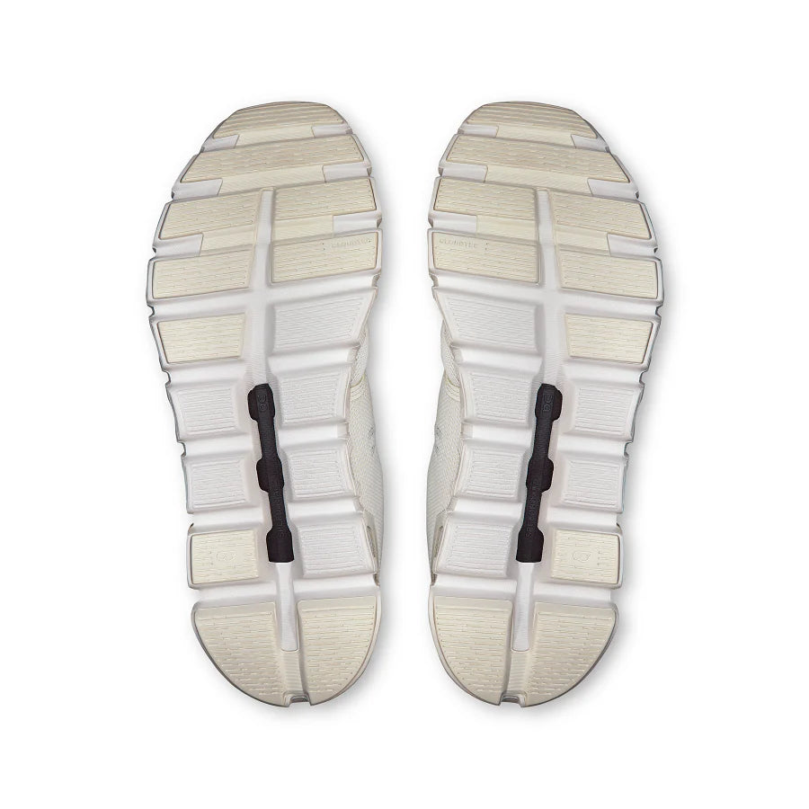 ON RUNNING SNEAKERS (03)