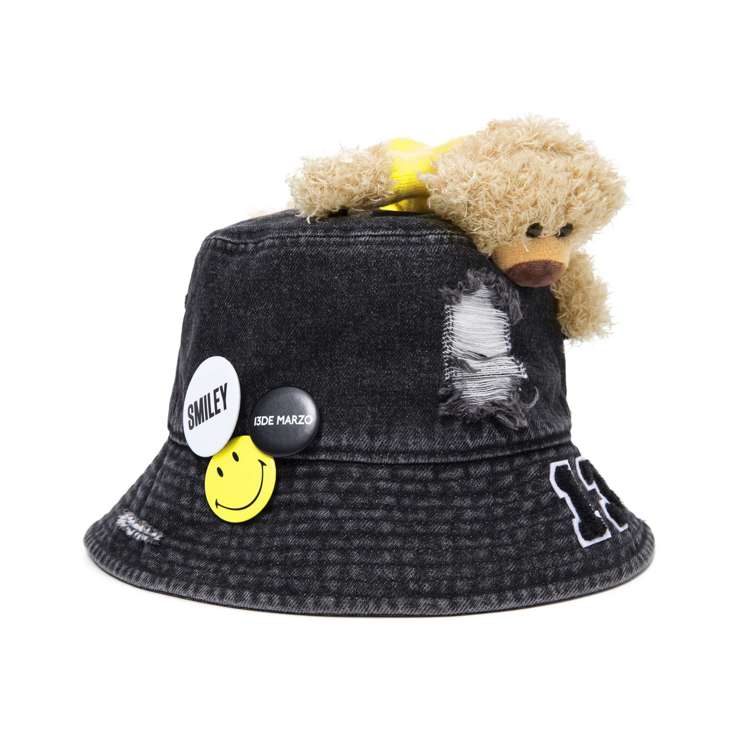 13DE MARZO BROKEN PIN BUCKET HAT