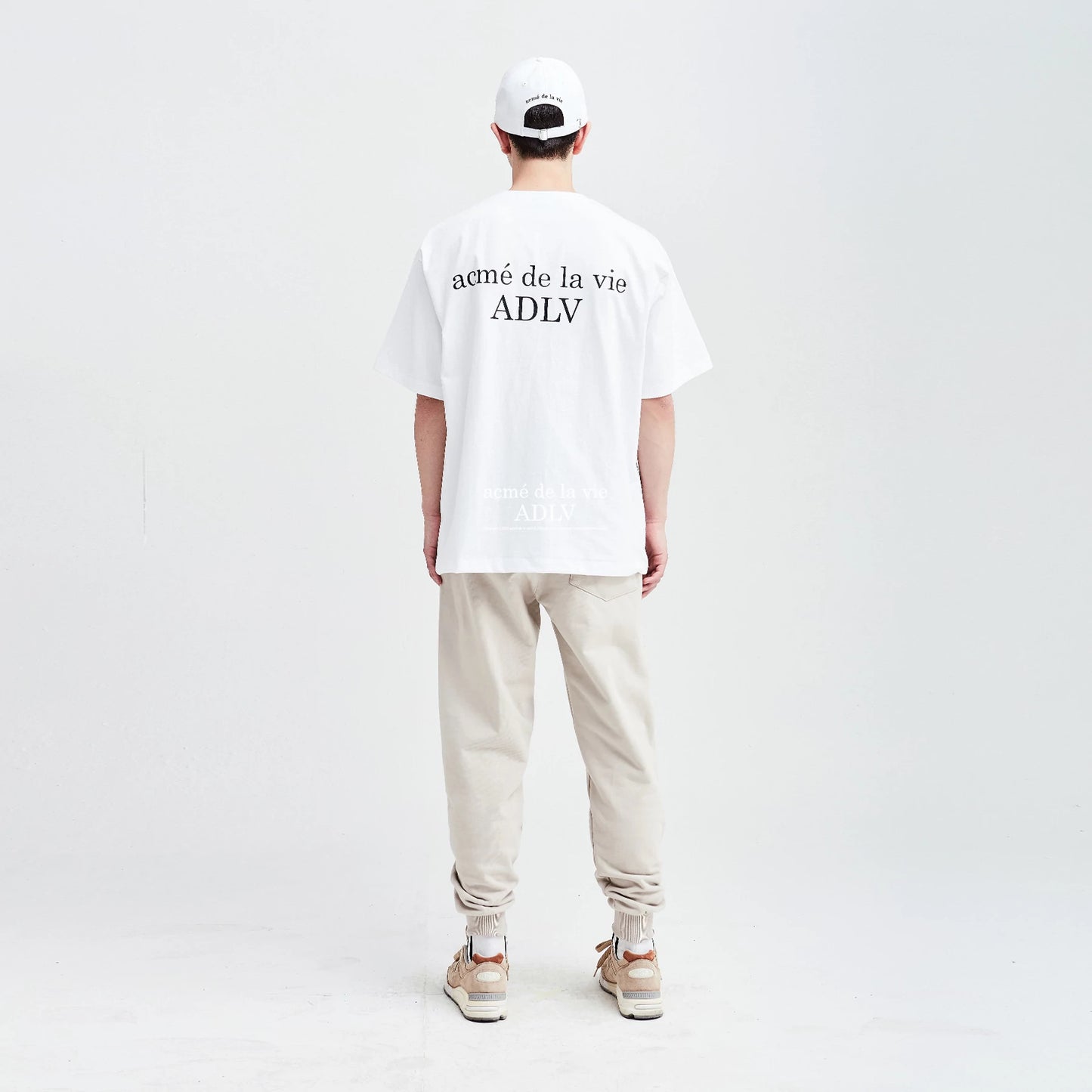 ADLV T-SHIRT (02) – Blank Room
