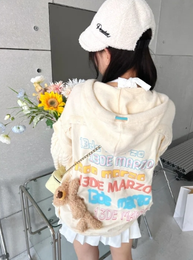 13De Marzo Sweater Knit Colored Cream BlankRoom