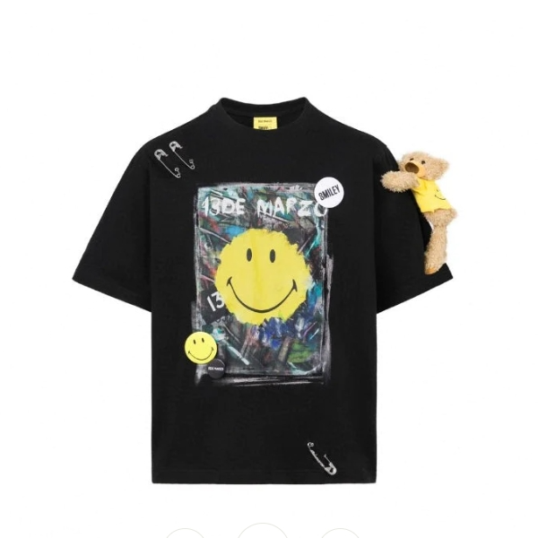 13DE MARZO T-SHIRT SMILEY BLACK  BlankRoom