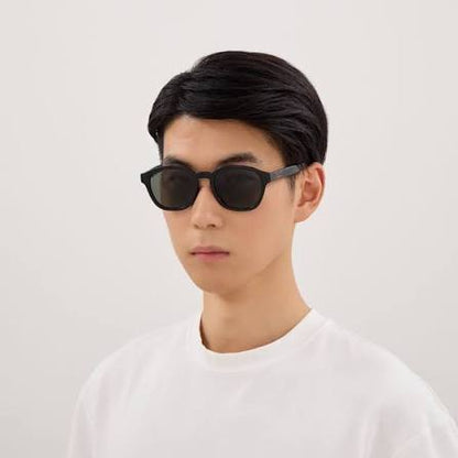GUCCI GLASSES (107)