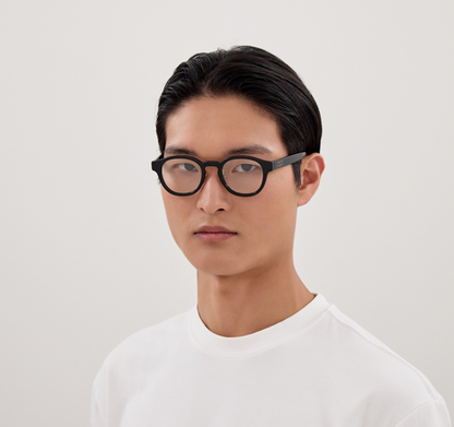 GUCCI GLASSES (85)