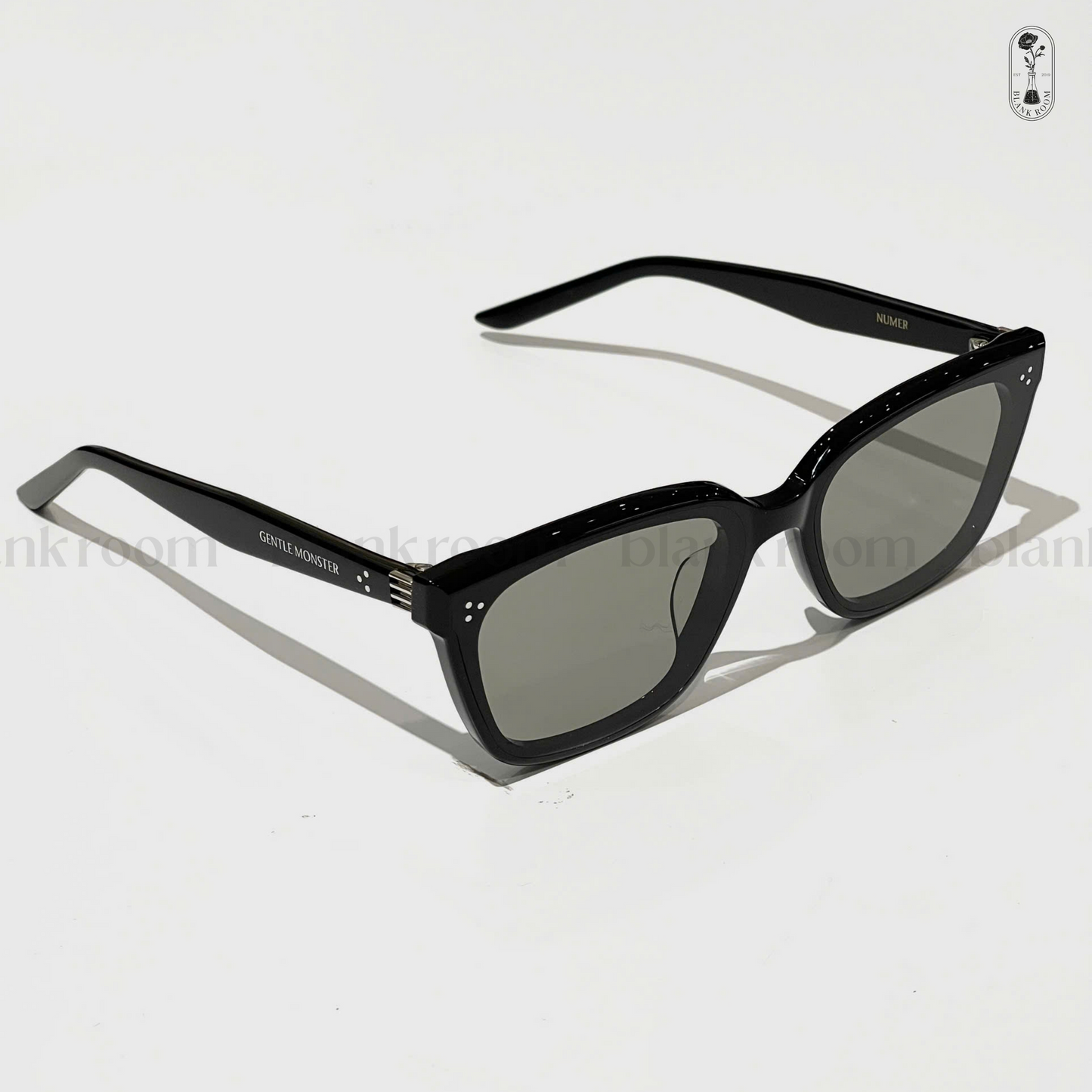GENTLE MONSTER NUMER (01) (G)