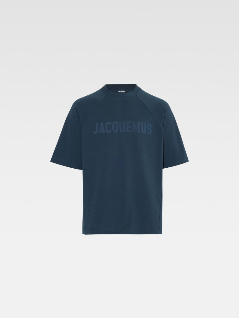 JACQUEMUS LE T-SHIRT TYPO DARK NAVY BlankRoom