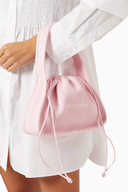 nữ xách túi Alexander Wang Ryan Small Light Pink Ribbed Knit Bag 20222K20T680
