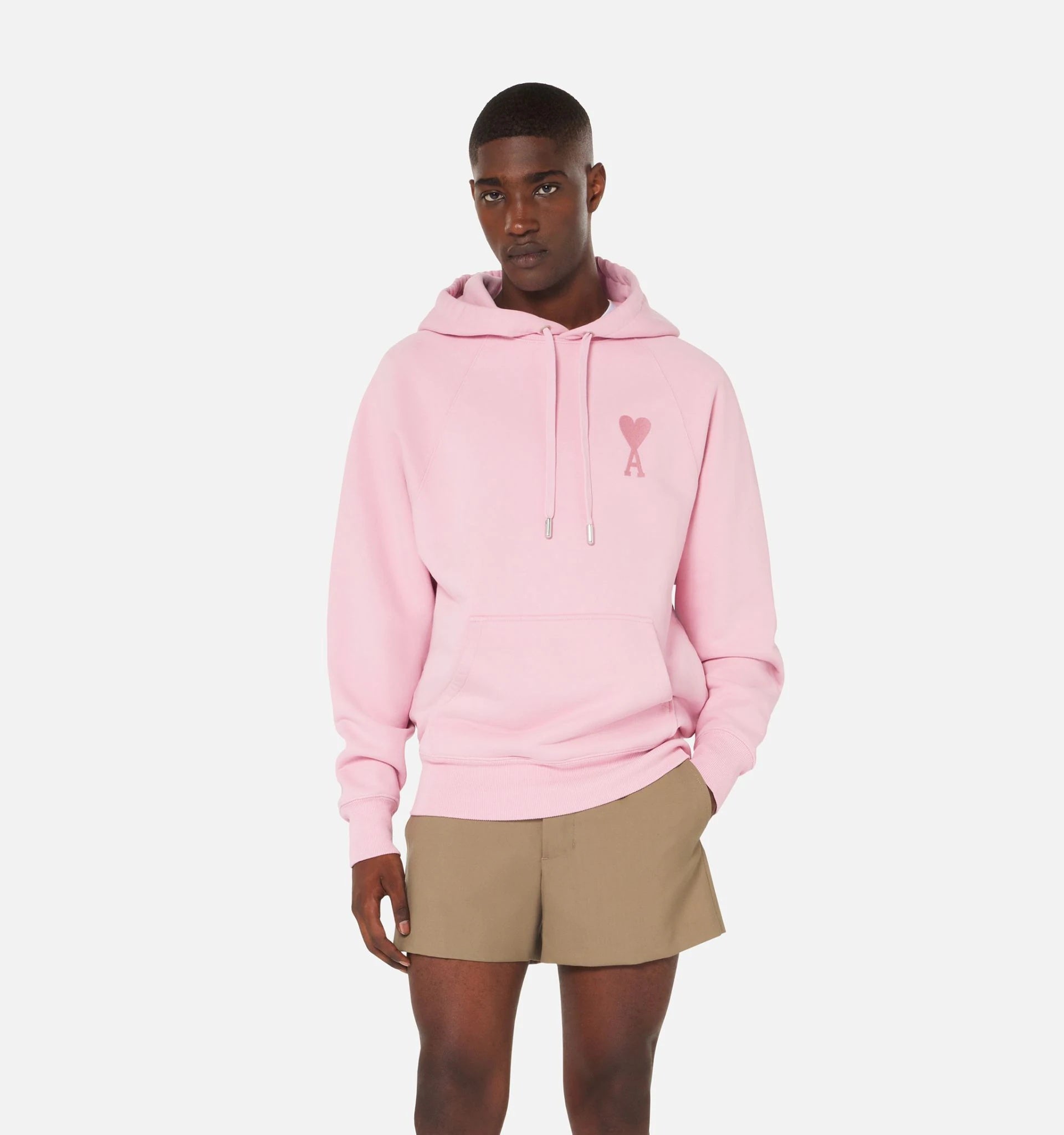 mẫu mặc áo Ami de Coeur Pale Pink Hoodie USW202.747655