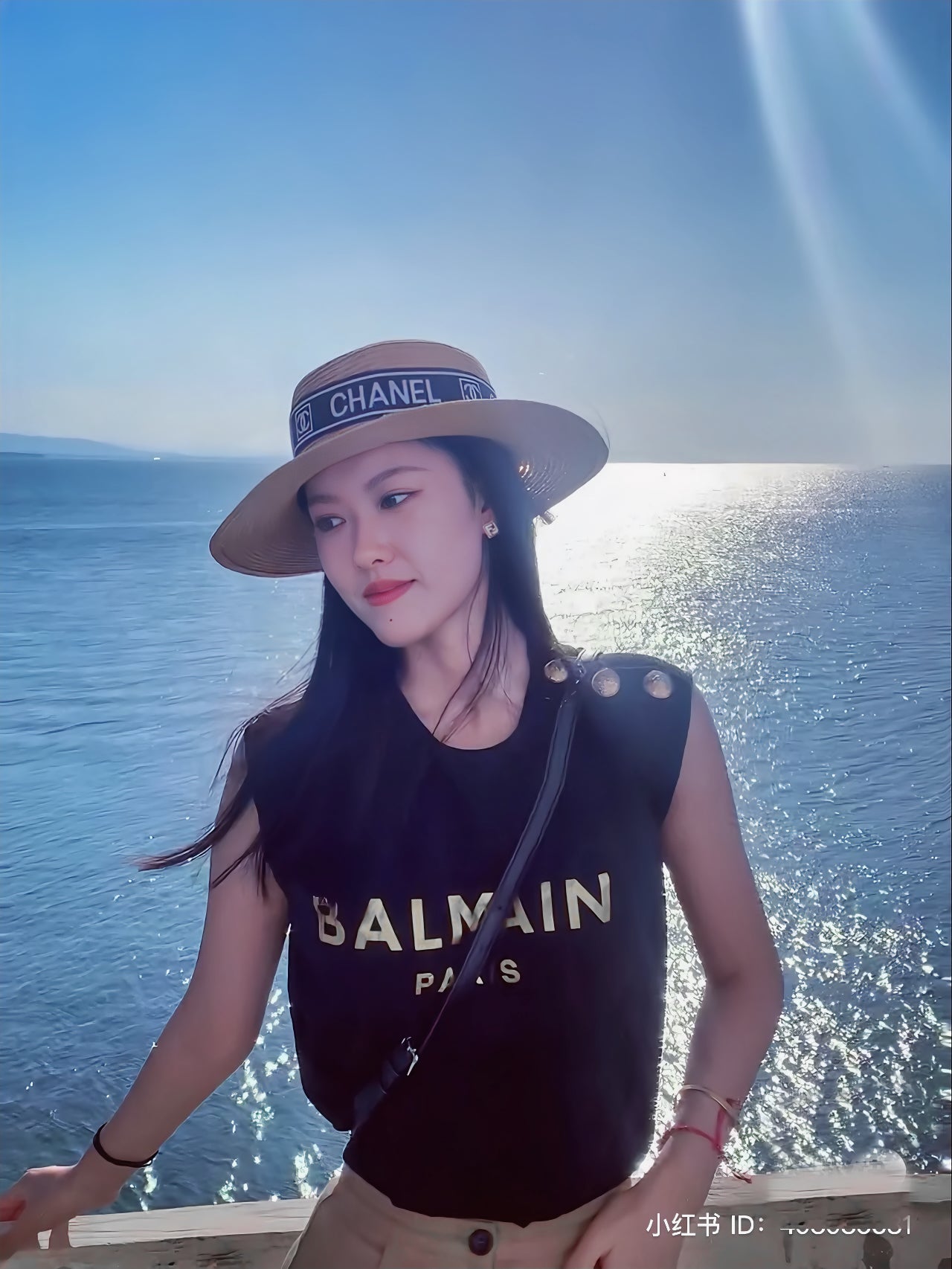 áo thun BALMAIN GOLD BUTTON SHOULDER TANK-TOP IN BLACK AF0ED000BB02 EAB hàng hiệu Authentic tại Hà Nội, Sài Gòn, Tp hcm, việt nam