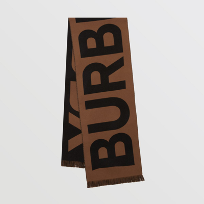 khăn choàng BURBERRY LOGO WOOL JACQUARD SCARF IN DARK BIRCH BROWN/BLACK 8063047 authentic tại blankroom hà nội, việt nam