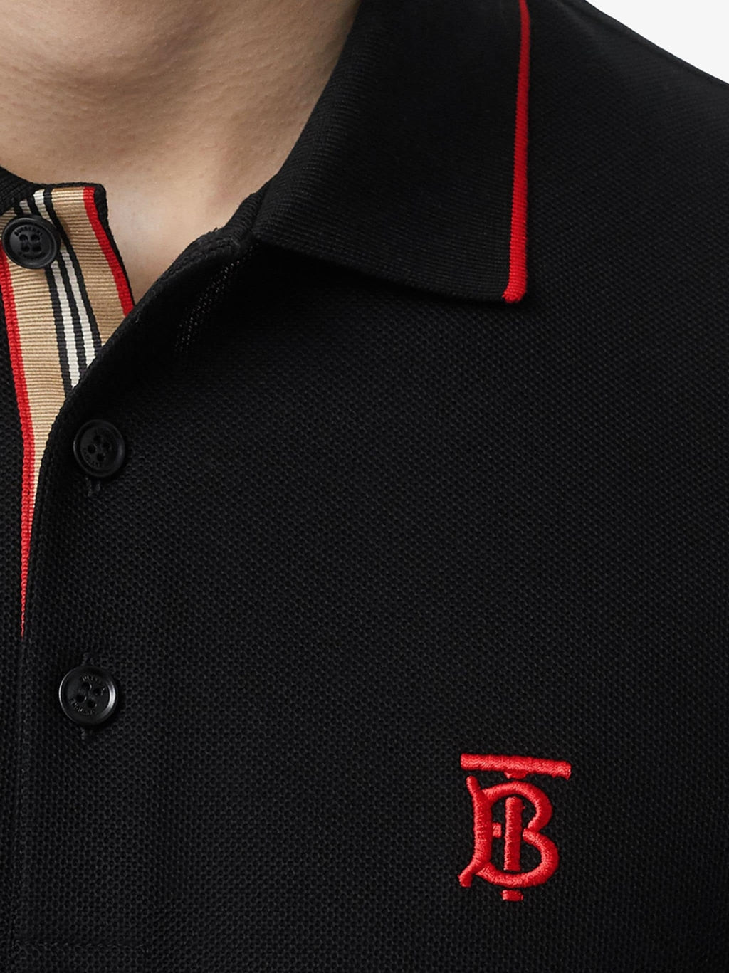 áo thun có cổ BURBERRY RED ICON STRIPE PLACKET PIQUÉ POLO SHIRT BLACK 8017003 authentic tại blankroom hà nội, việt nam