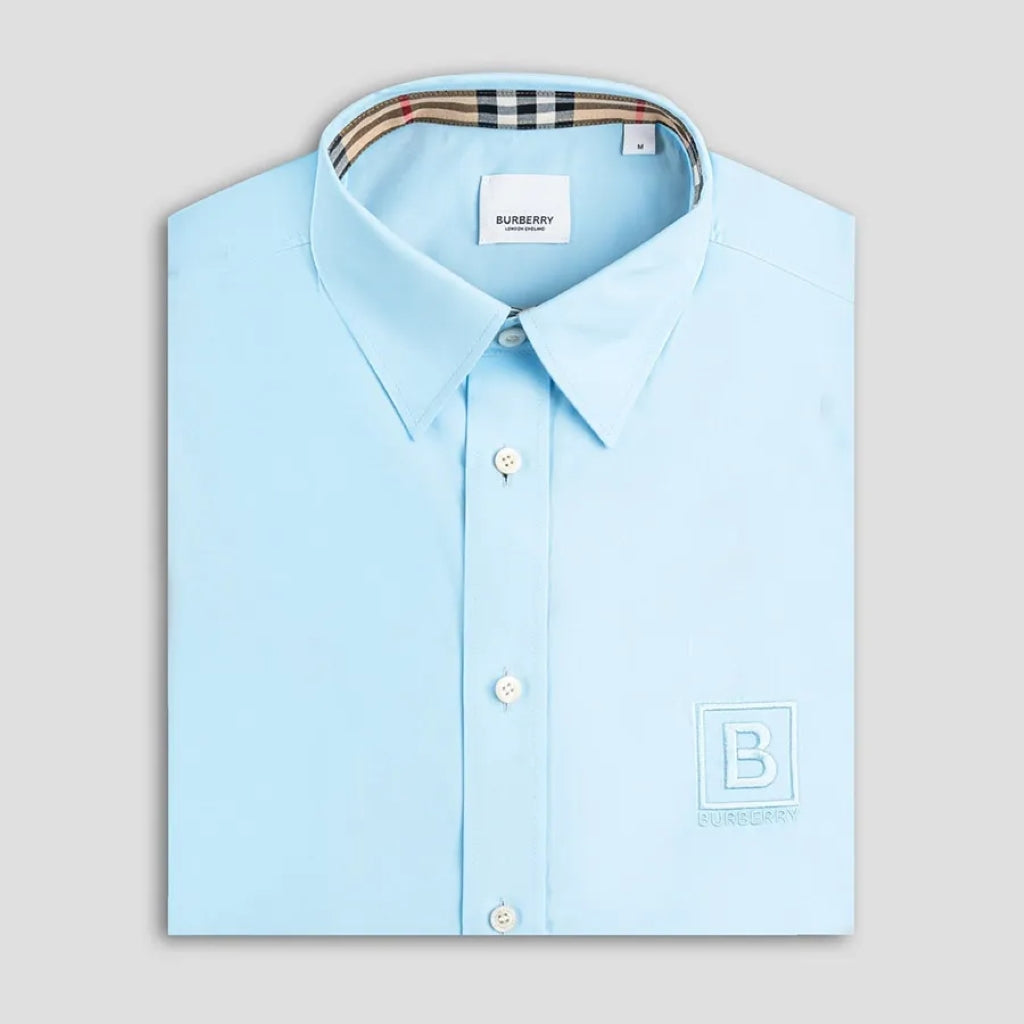 áo sơ mi BURBERRY SHORT SLEEVE SQUARE B LOGO-EMBOIRDERED SHIRT IN LIGHT BLUE 8061863 authentic tại blankroom hà nội, việt nam