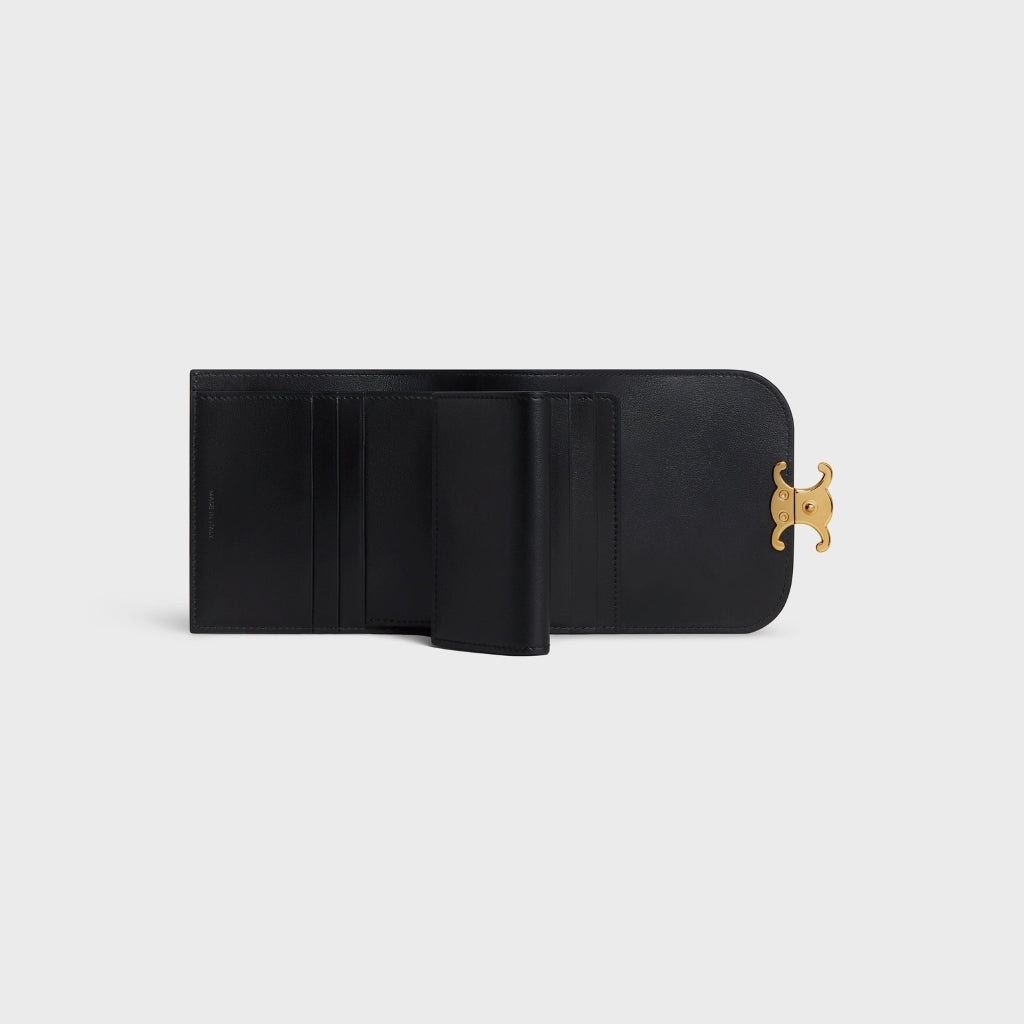 mặt trong ví gập CELINE SMALL WALLET TRIOMPHE IN SHINY CALFSKIN BLACK 10D783DPV.38NO 