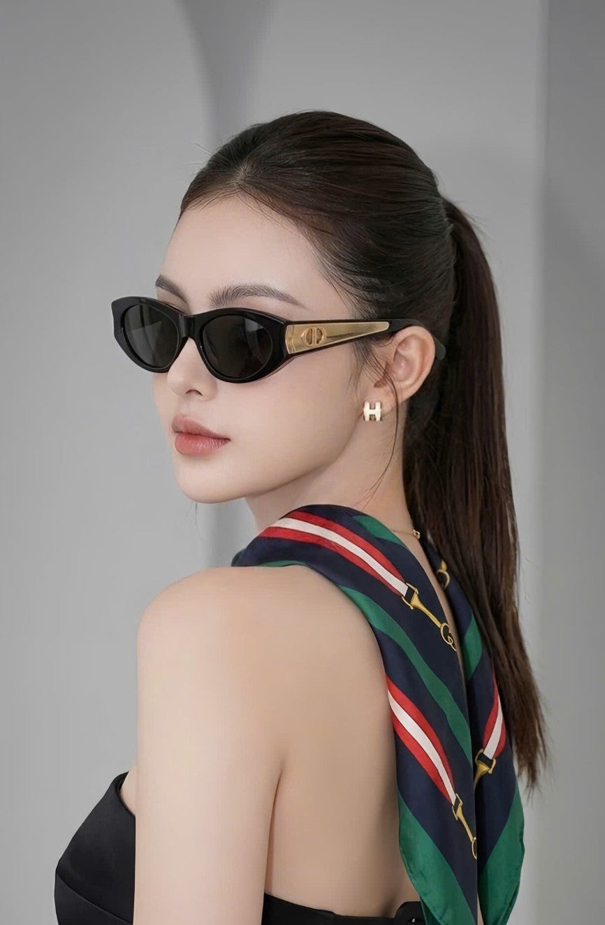Model wearing Dior DiorGlow B2F 10A0 Butterfly Sunglasses with Gucci Scarf