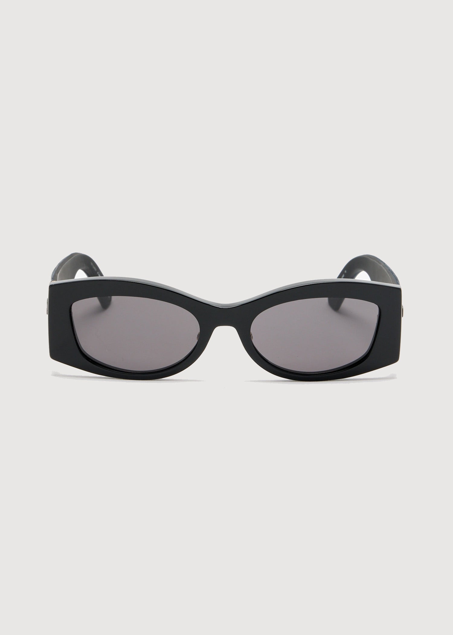 Front Dior DiorOmbre S1F 10A0 Cat-Eye Sunglasses with a cat-eye design on a light gray background